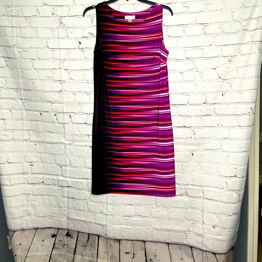 Sleeveless Calvin Klein dress !!!